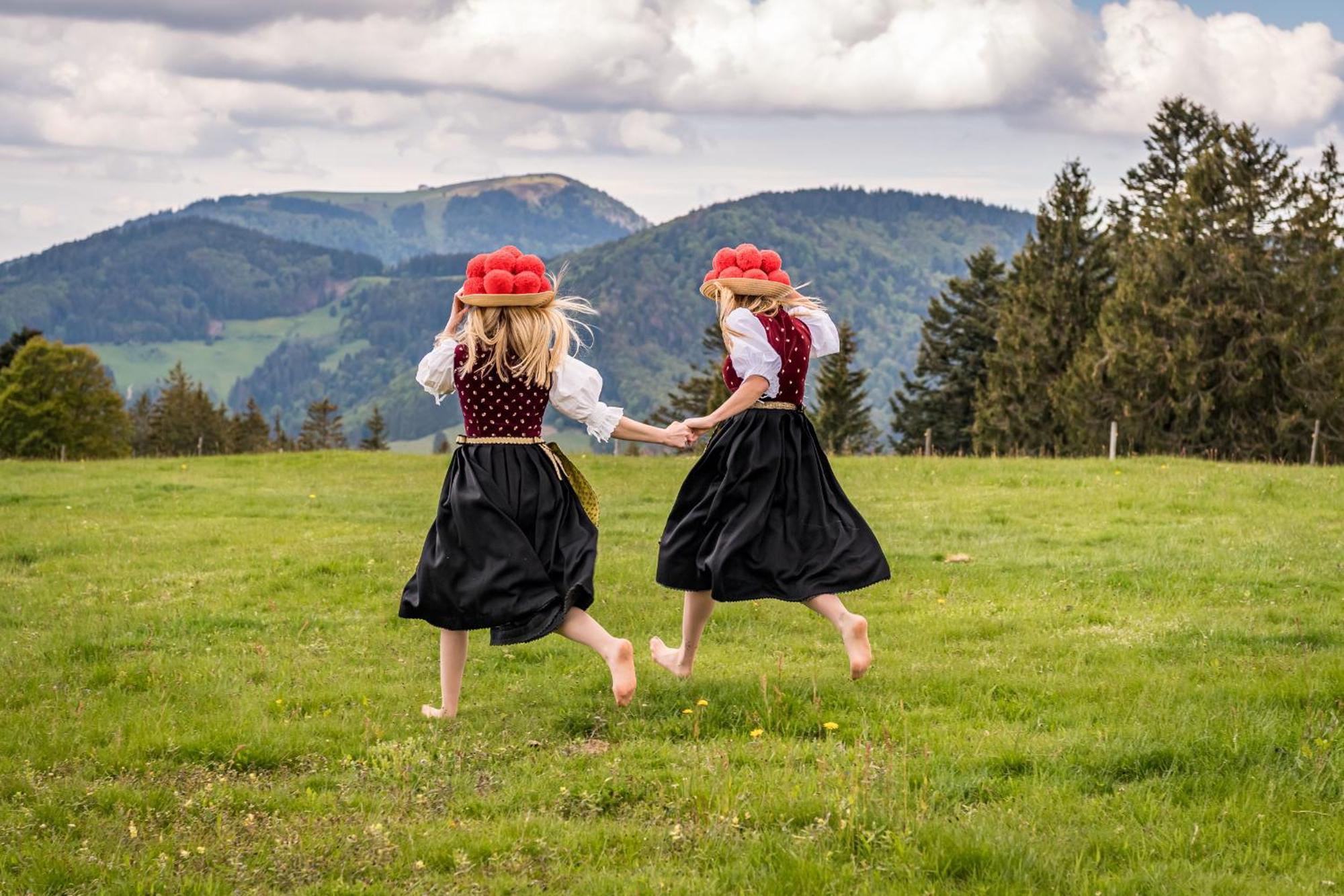 Kurhotel Schluchsee App 1511 - Schwarzwaldhirsch - Mit Innenpool Und Sauna, Schluchsee Exteriör bild